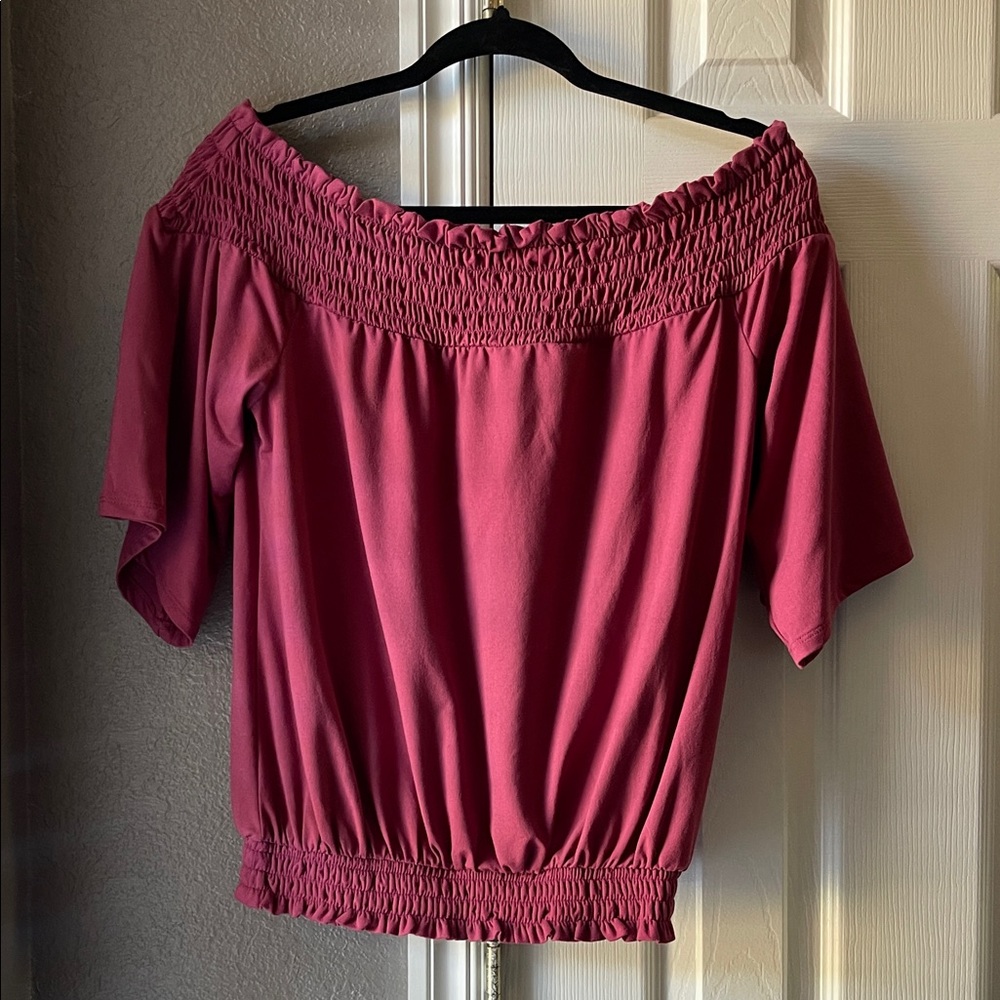 Daytrip Smocked Off-Shoulder Blouse in Deep Pink/mauve
